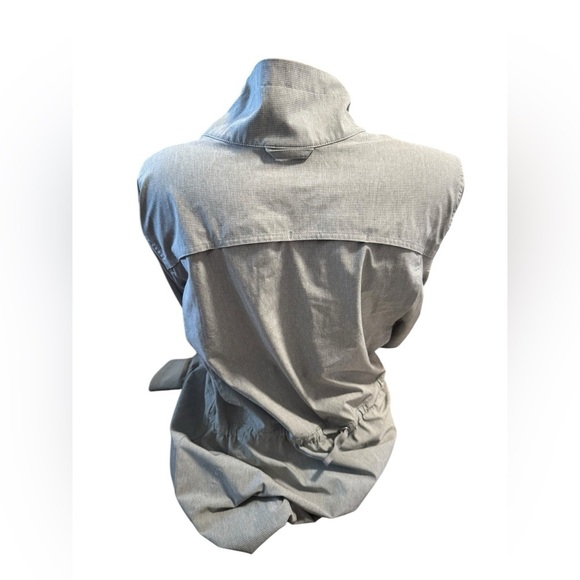 DULUTH TRADING Women's Jacket Lightweight Gray Size Large Zip Pockets Minimalist - Picture 2 of 9